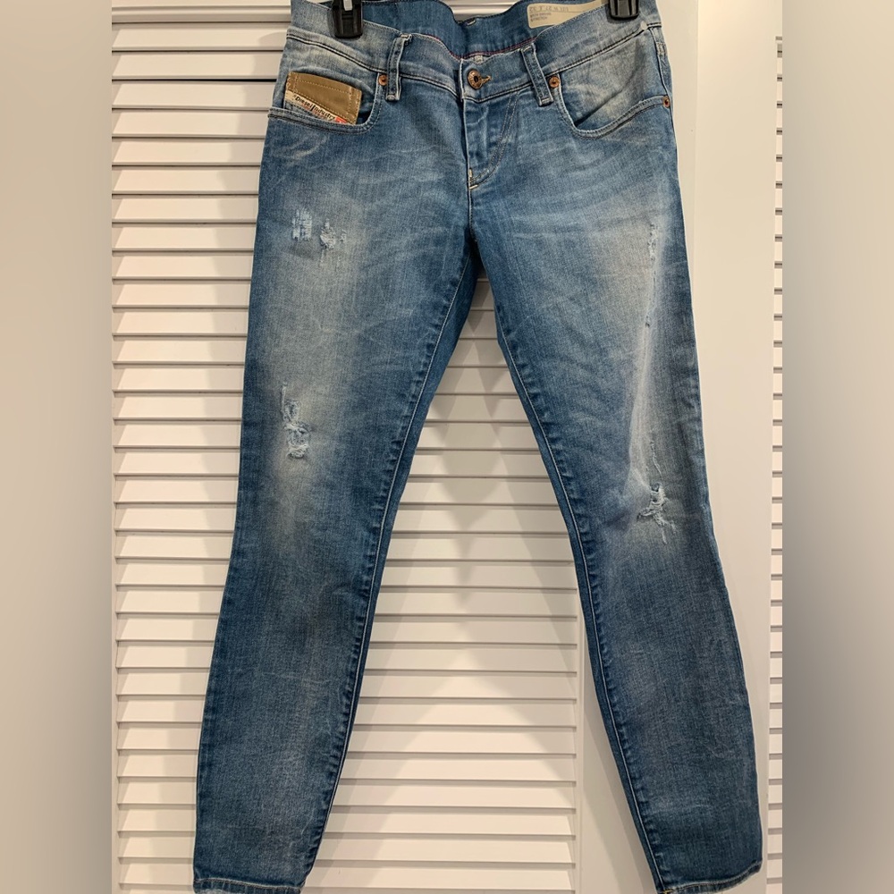 EUC Y2K Diesel Woman’s jeans style Groupee Slim skinny mid rise  size 27 - Picture 3 of 11